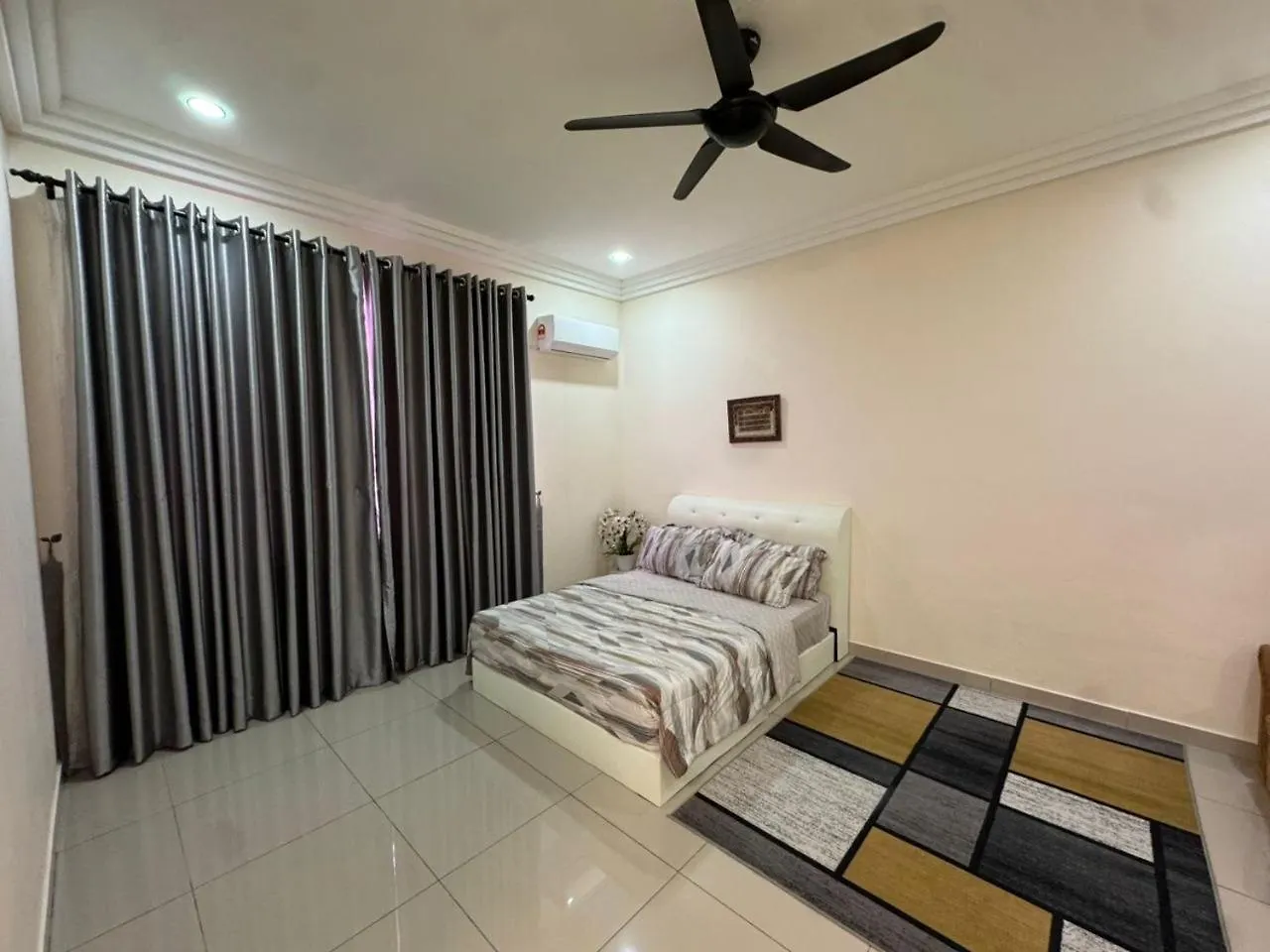 Holiday home Azalea Homestay Klia Sepang